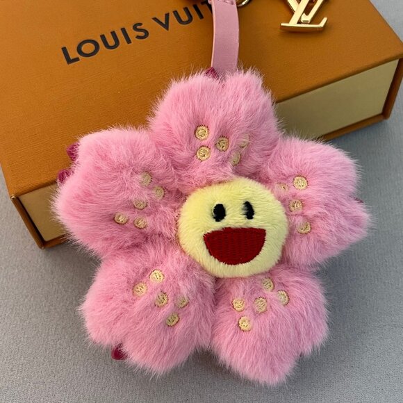 Louis Vuitton Pink Fluffy Flower Bag Charm/Keychain - Picture 2 of 5